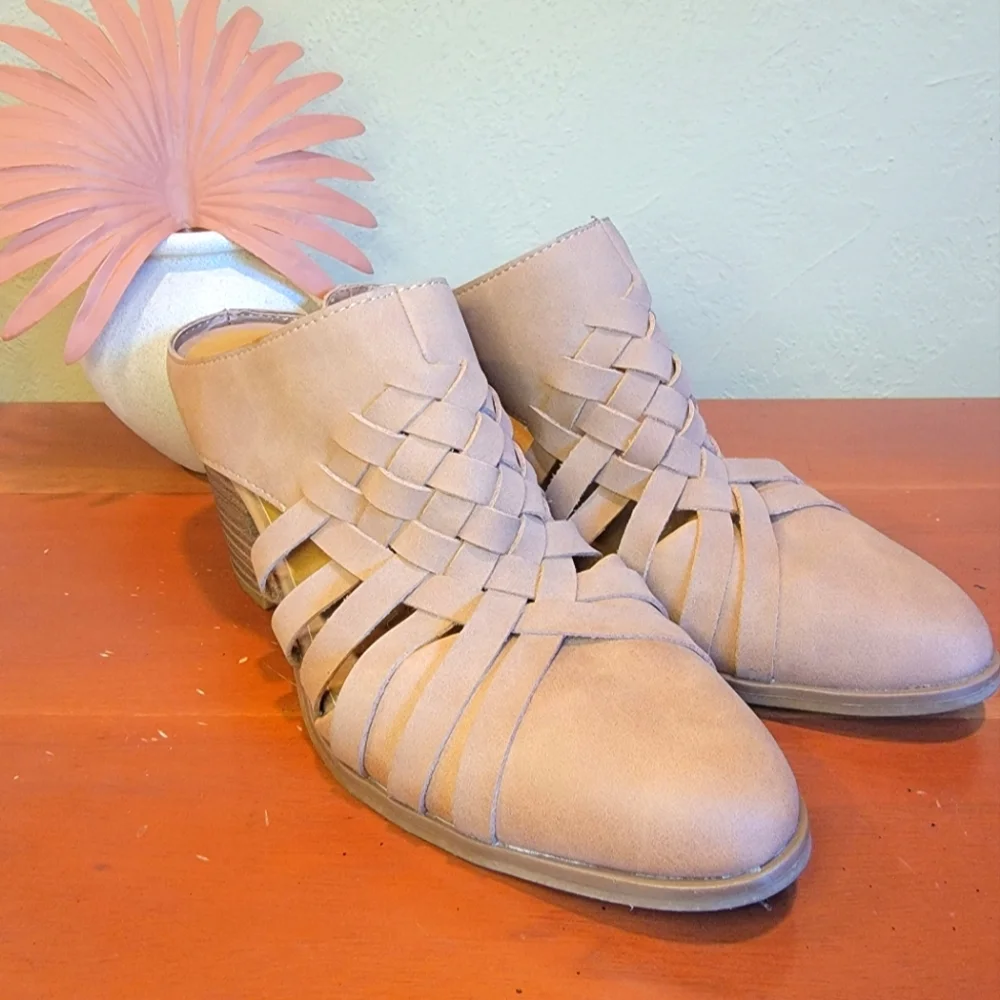 Universal Thread Aiden Huarache Heeled Blush Mules size 6.5 - Picture 6 of 7